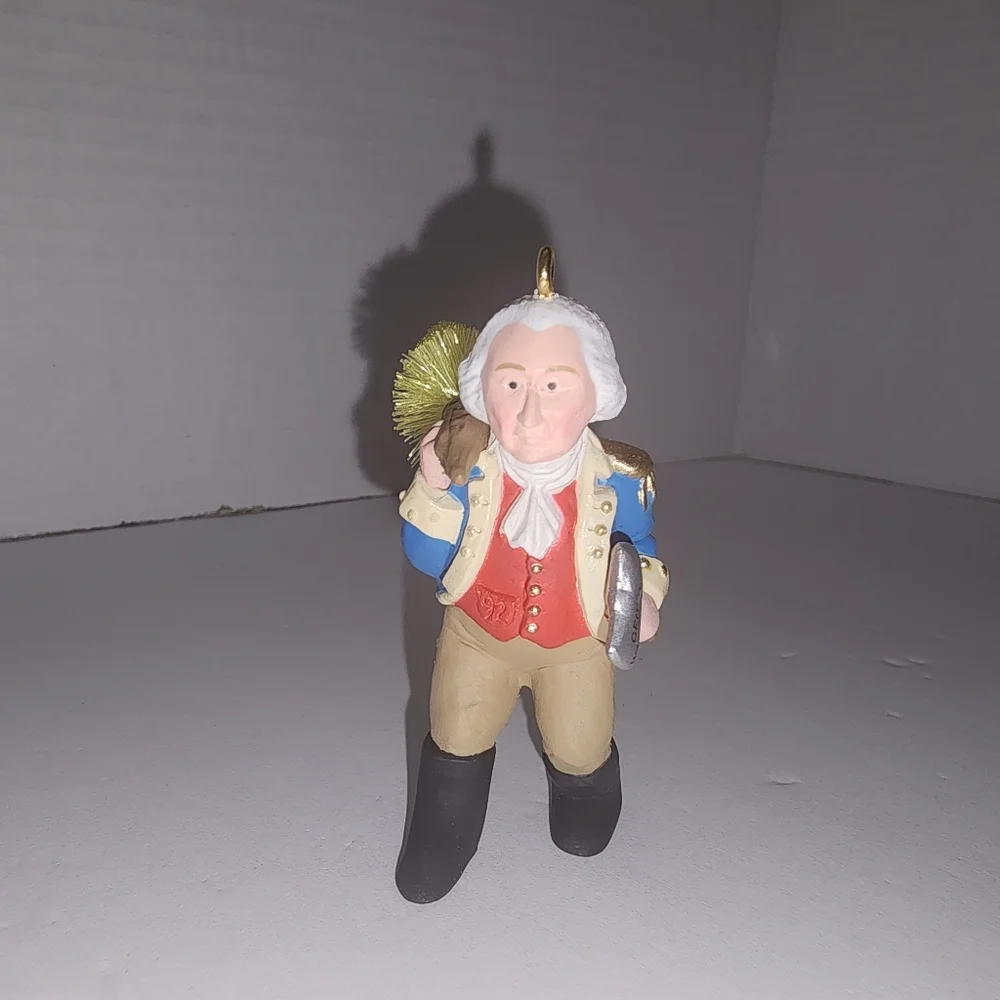 Hallmark American‎ Commemorative Honest George Ornament